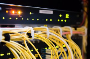 İnternet Ortamında Reklam Hizmetinde Ödemeler Üzerinden Vergi Kesintisi Yapılması Zorunluluğu